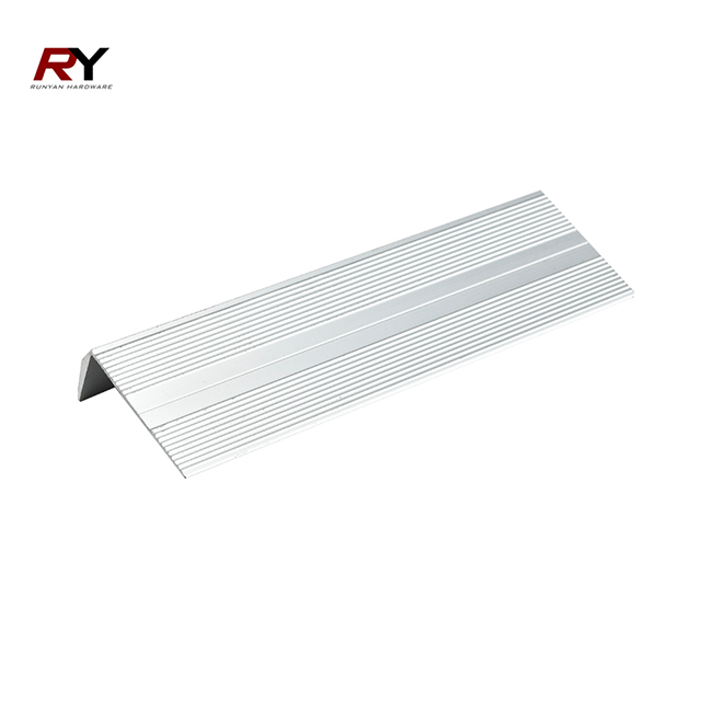 Лестничные профили: необходимая вещь для безопасной и стильной лестницы